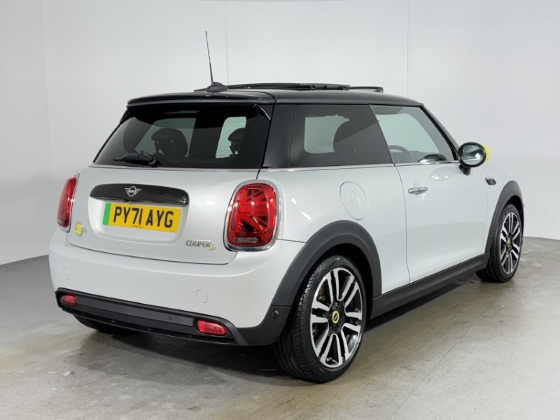 2021 (71) MINI HATCHBACK 135kW Cooper S Level 3 33kWh 3dr Auto 5093201