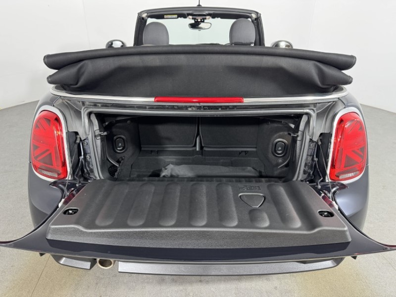 2023 (23) MINI CONVERTIBLE 1.5 Cooper Classic Premium 2dr Auto 5067352