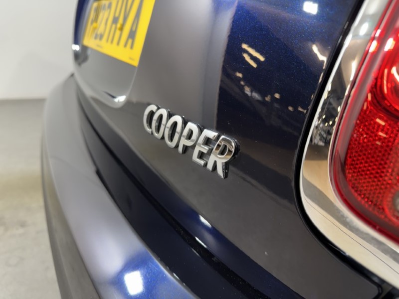 2023 (23) MINI CONVERTIBLE 1.5 Cooper Classic Premium 2dr Auto 5067358