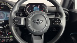 2023 (23) MINI CONVERTIBLE 1.5 Cooper Classic Premium 2dr Auto 5067339