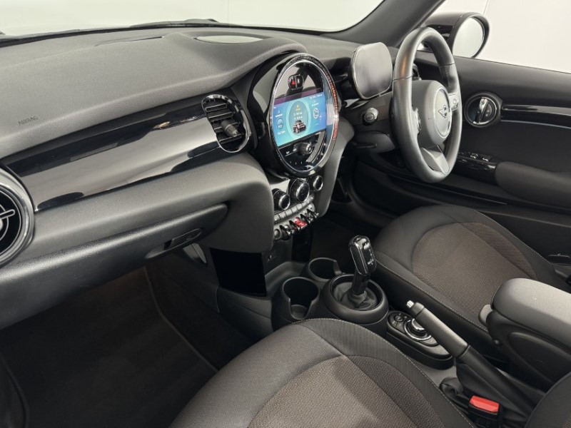 2023 (23) MINI CONVERTIBLE 1.5 Cooper Classic Premium 2dr Auto 5067354