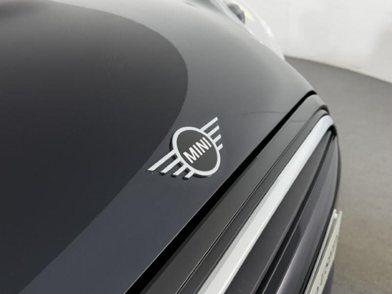 2023 (23) MINI CONVERTIBLE 1.5 Cooper Classic Premium 2dr Auto 5067365