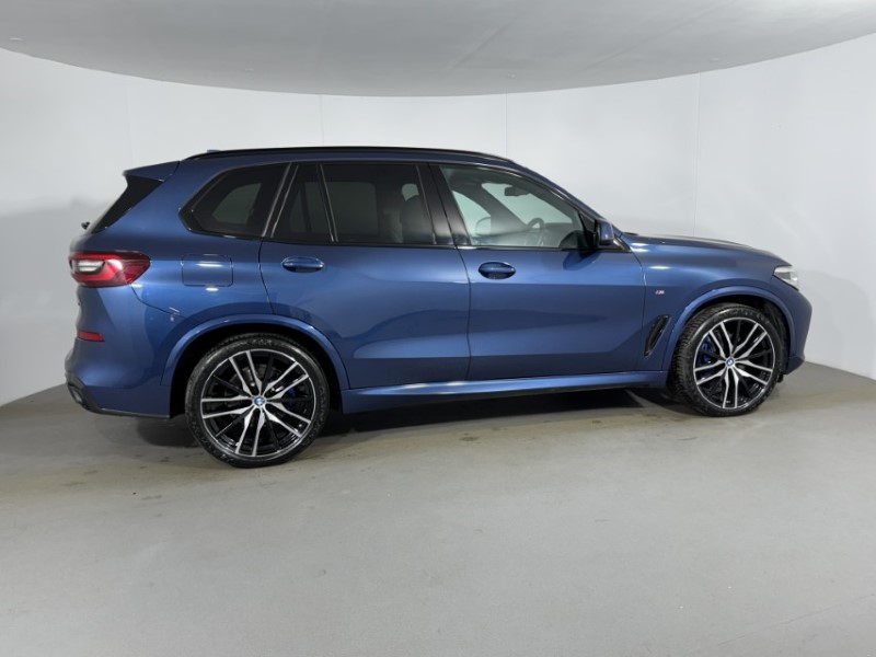 2022 (72) BMW X5 xDrive30d MHT M Sport 5dr Auto 5075337