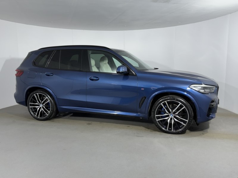 2022 (72) BMW X5 xDrive30d MHT M Sport 5dr Auto 5075343