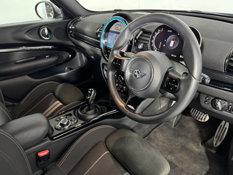 2021 (71) MINI CLUBMAN 1.5 Cooper Shadow Edition 6dr Auto 5055574