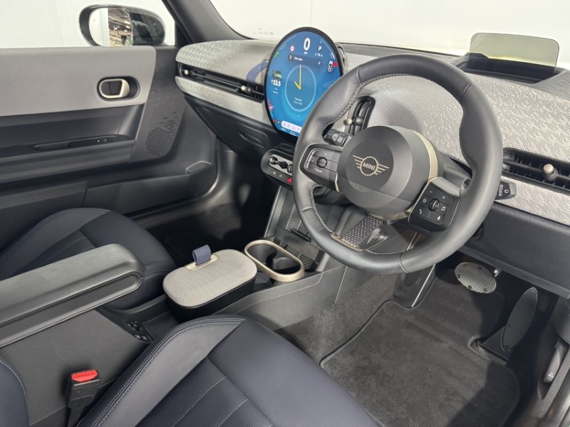 2024 (24) MINI COOPER 2.0 S Exclusive 3dr Auto 5139774