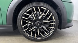2024 (24) MINI COOPER 2.0 S Exclusive 3dr Auto 5139776