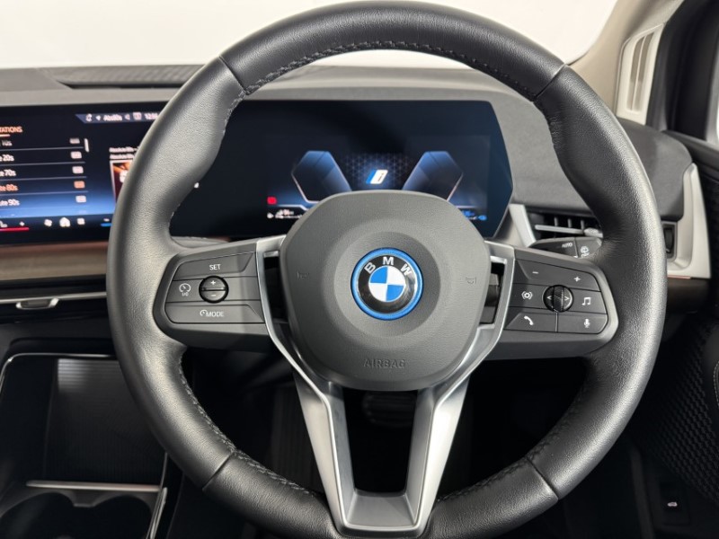 2025 (25) BMW 2 SERIES 225e xDrive Luxury 5dr DCT 5089335