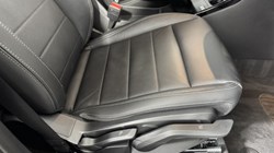 2025 (25) BMW 2 SERIES 225e xDrive Luxury 5dr DCT 5089344