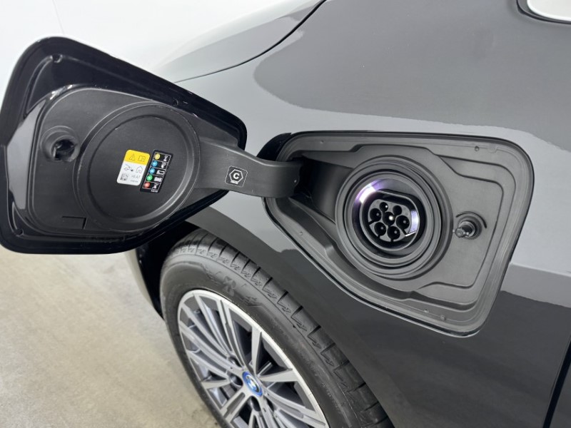 2025 (25) BMW 2 SERIES 225e xDrive Luxury 5dr DCT 5089368