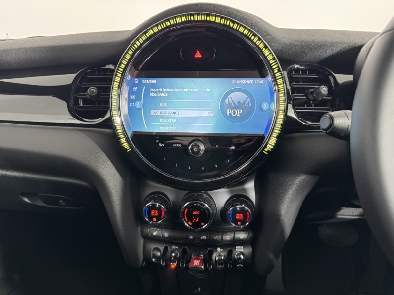 2022 (72) MINI CONVERTIBLE 1.5 Cooper Classic 2dr Auto 5170336