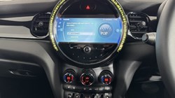 2022 (72) MINI CONVERTIBLE 1.5 Cooper Classic 2dr Auto 5170336