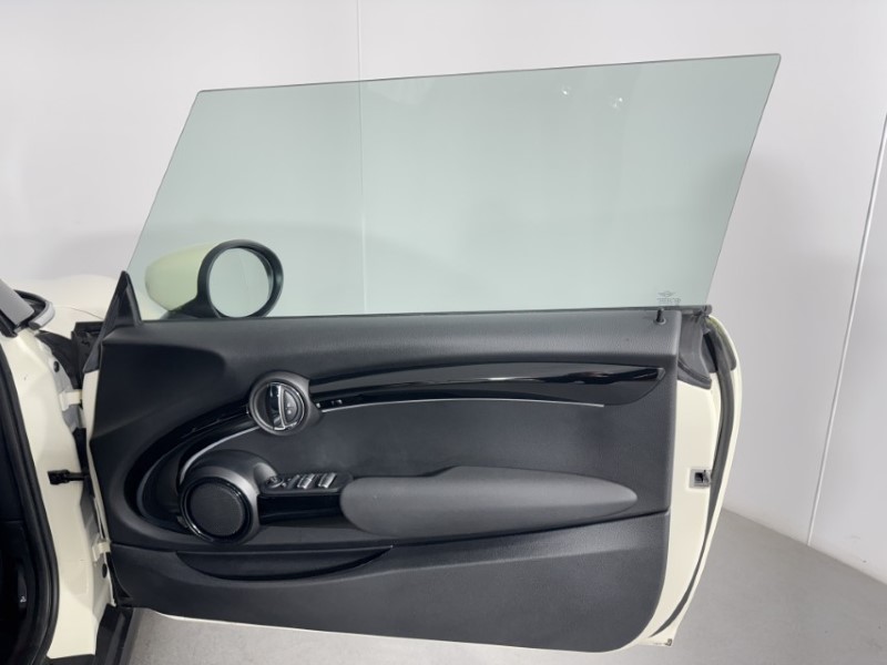 2022 (72) MINI CONVERTIBLE 1.5 Cooper Classic 2dr Auto 5170347