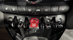 2022 (72) MINI CONVERTIBLE 1.5 Cooper Classic 2dr Auto 5170350