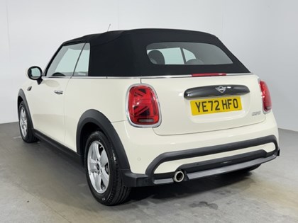 2022 (72) MINI CONVERTIBLE 1.5 Cooper Classic 2dr Auto