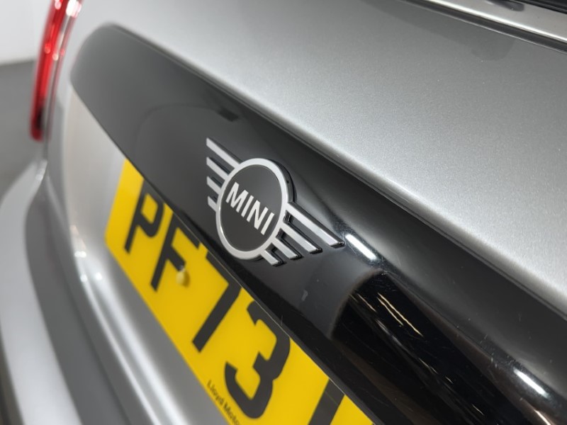 2023 (73) MINI HATCHBACK 1.5 Cooper Classic 3dr Auto 5067420