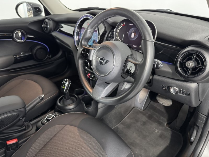 2023 (73) MINI HATCHBACK 1.5 Cooper Classic 3dr Auto 5067412