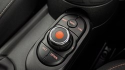 2020 (70) MINI CONVERTIBLE 1.5 Cooper Classic II 2dr Auto 5065701