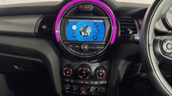 2020 (70) MINI CONVERTIBLE 1.5 Cooper Classic II 2dr Auto 5065695