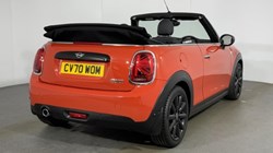2020 (70) MINI CONVERTIBLE 1.5 Cooper Classic II 2dr Auto 5206512