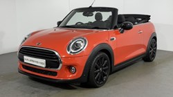 2020 (70) MINI CONVERTIBLE 1.5 Cooper Classic II 2dr Auto 5206517