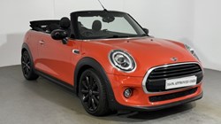 2020 (70) MINI CONVERTIBLE 1.5 Cooper Classic II 2dr Auto 5206514