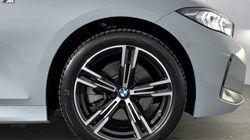 2025 (25) BMW 3 SERIES 330e 22.3 kWh M Sport 5dr Step Auto 5073834