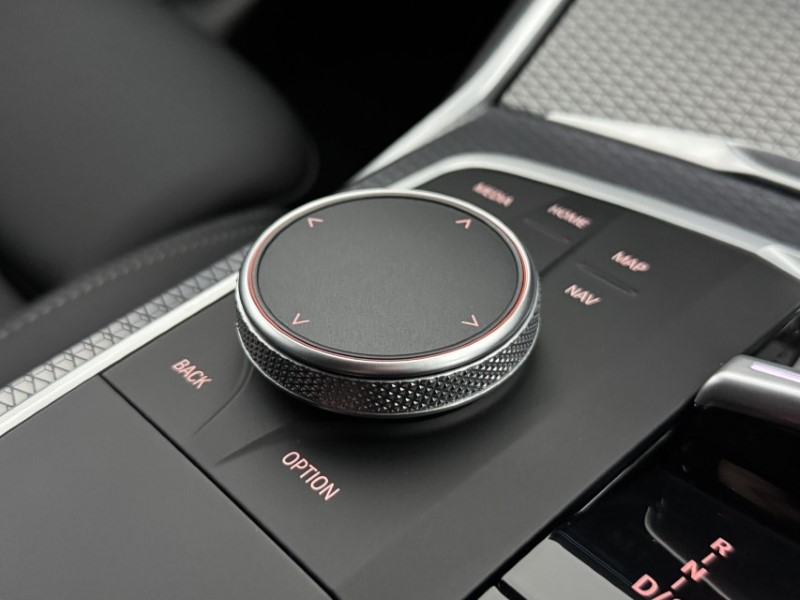 2025 (25) BMW 3 SERIES 330e 22.3 kWh M Sport 5dr Step Auto 5073817