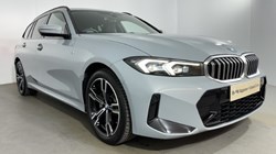 2025 (25) BMW 3 SERIES 330e 22.3 kWh M Sport 5dr Step Auto 5073858
