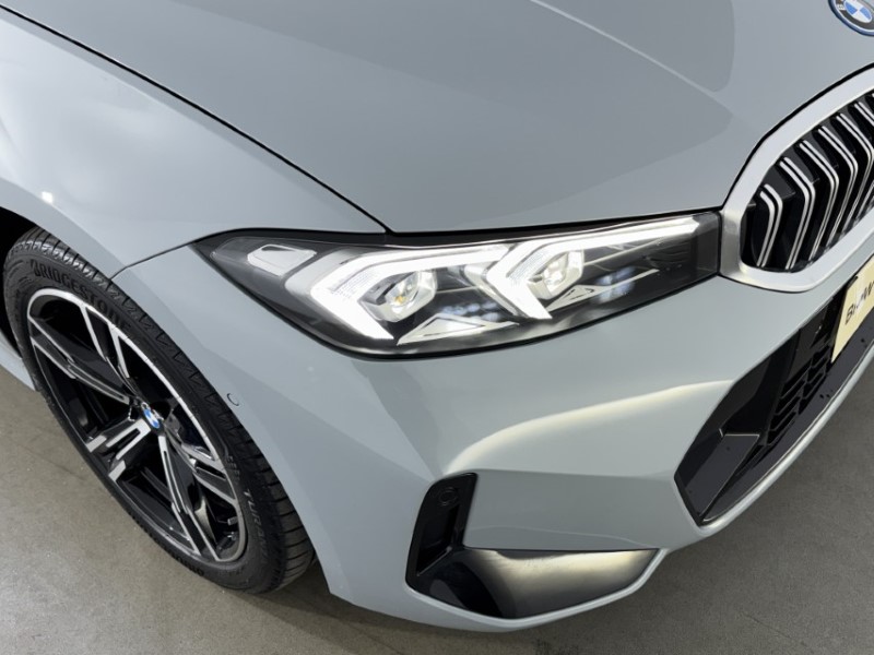 2025 (25) BMW 3 SERIES 330e 22.3 kWh M Sport 5dr Step Auto 5073835