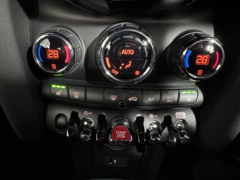 2023 (23) MINI CONVERTIBLE 1.5 Cooper Exclusive Premium 2dr Auto 5094063