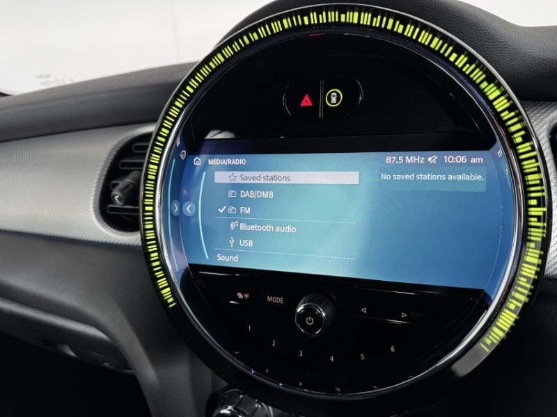 2023 (23) MINI CONVERTIBLE 1.5 Cooper Exclusive Premium 2dr Auto 5094071