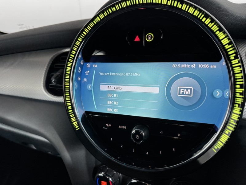 2023 (23) MINI CONVERTIBLE 1.5 Cooper Exclusive Premium 2dr Auto 5094066