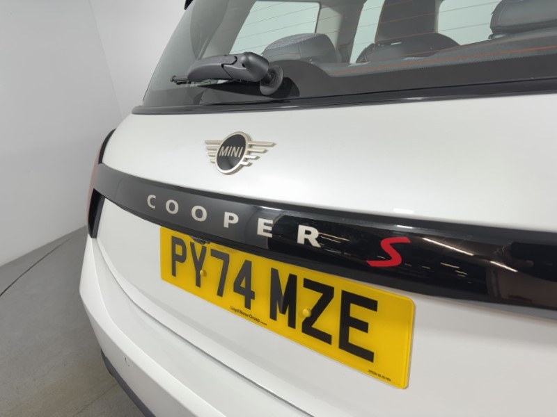 2025 (74) MINI COOPER 2.0 S Classic 3dr Auto 5097206