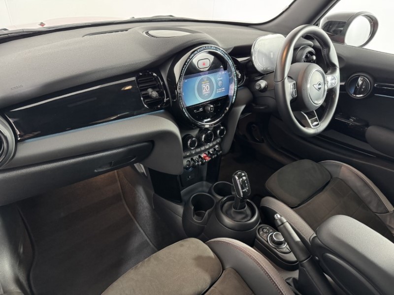 2021 (71) MINI HATCHBACK 1.5 Cooper Sport 3dr Auto 5095539