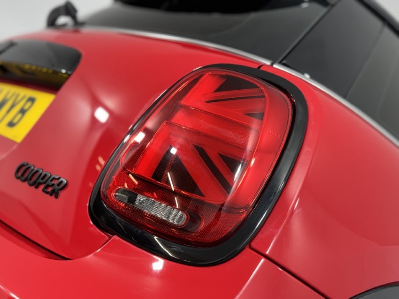 2021 (71) MINI HATCHBACK 1.5 Cooper Sport 3dr Auto 5095516