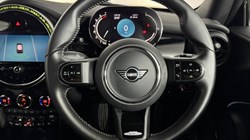 2021 (71) MINI HATCHBACK 1.5 Cooper Sport 3dr Auto 5095488