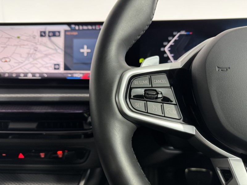 2025 (25) BMW 3 SERIES 320i M Sport 4dr Step Auto 5074113