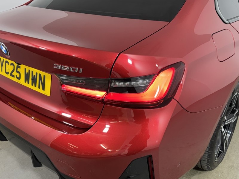 2025 (25) BMW 3 SERIES 320i M Sport 4dr Step Auto 5074137