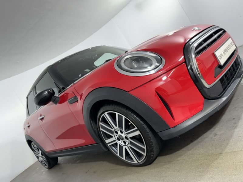 2022 (22) MINI HATCHBACK 1.5 Cooper Exclusive 5dr Auto 5067282