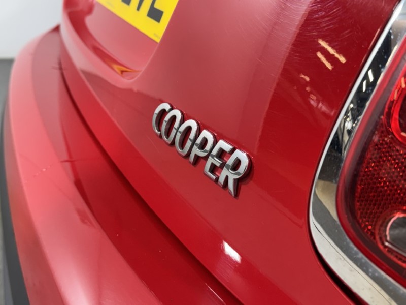 2022 (22) MINI HATCHBACK 1.5 Cooper Exclusive 5dr Auto 5067248