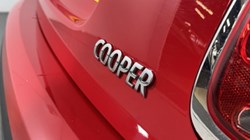 2022 (22) MINI HATCHBACK 1.5 Cooper Exclusive 5dr Auto 5067248