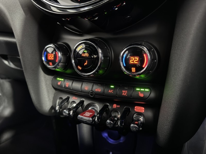 2022 (22) MINI HATCHBACK 1.5 Cooper Exclusive 5dr Auto 5067232