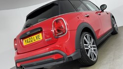 2022 (22) MINI HATCHBACK 1.5 Cooper Exclusive 5dr Auto 5067257