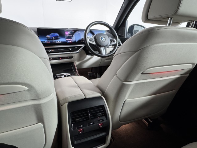 2023 (23) BMW X5 xDrive30d MHT M Sport 5dr Auto 5062249