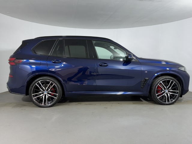 2023 (23) BMW X5 xDrive30d MHT M Sport 5dr Auto 5062264