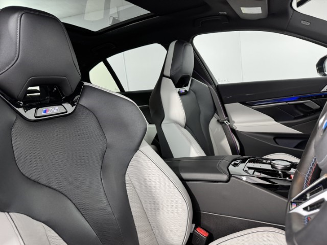 2025 (74) BMW M5 4dr DCT 5082469