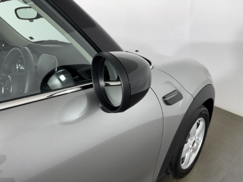 2023 (73) MINI HATCHBACK 1.5 Cooper Classic 3dr Auto 5166703