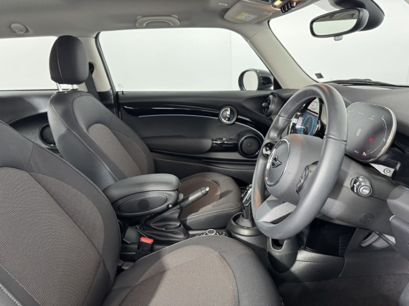 2023 (73) MINI HATCHBACK 1.5 Cooper Classic 3dr Auto 5166697