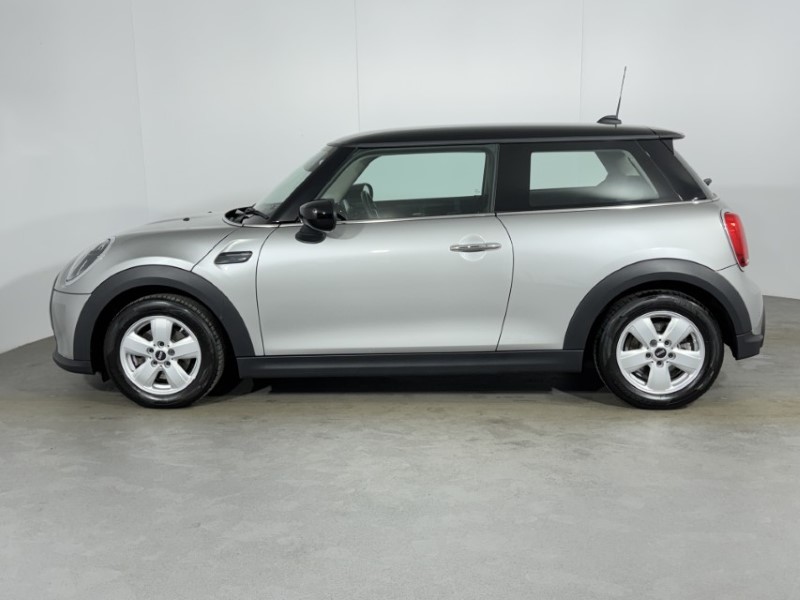 2023 (73) MINI HATCHBACK 1.5 Cooper Classic 3dr Auto 5166747